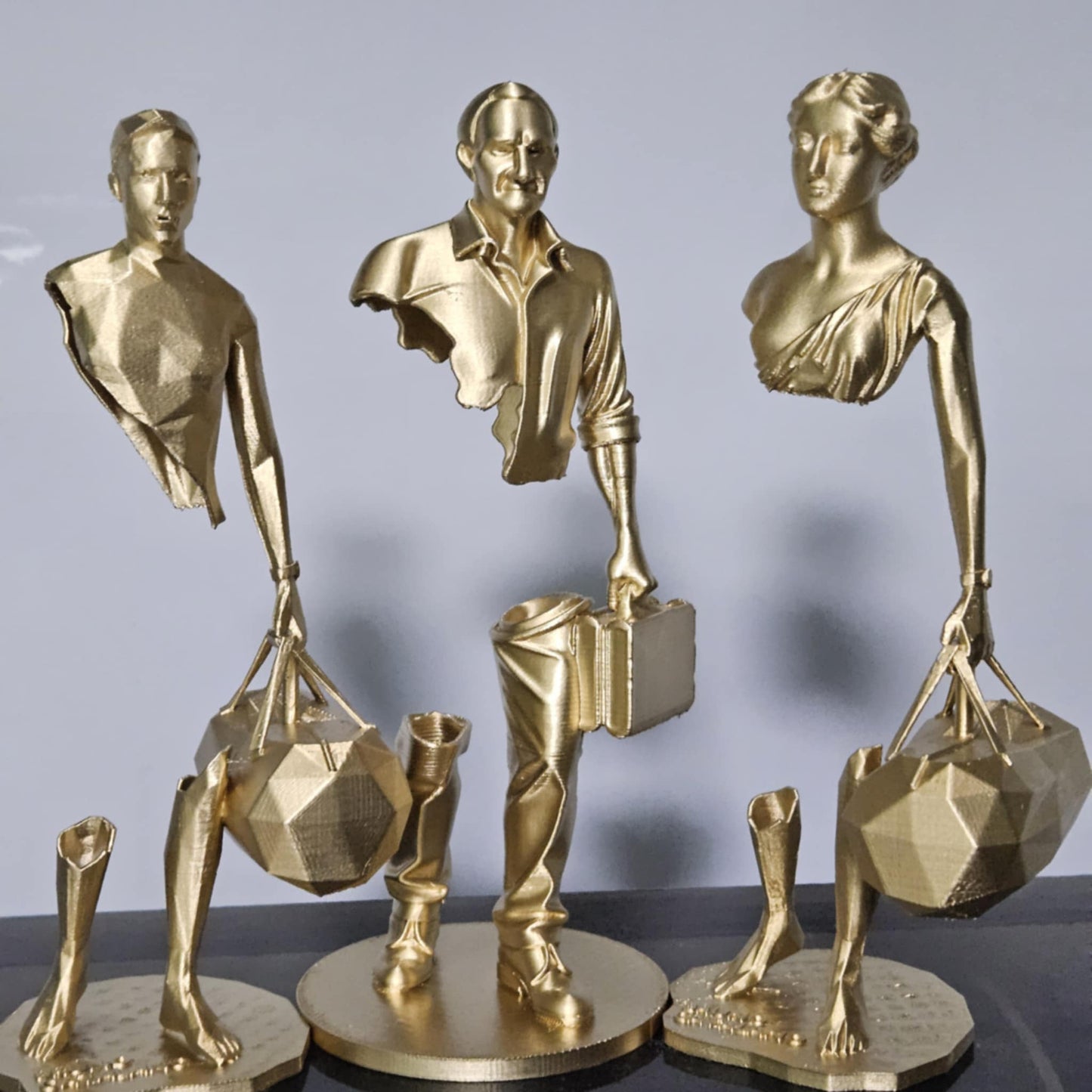 Travelers 3 sztuki sculpture