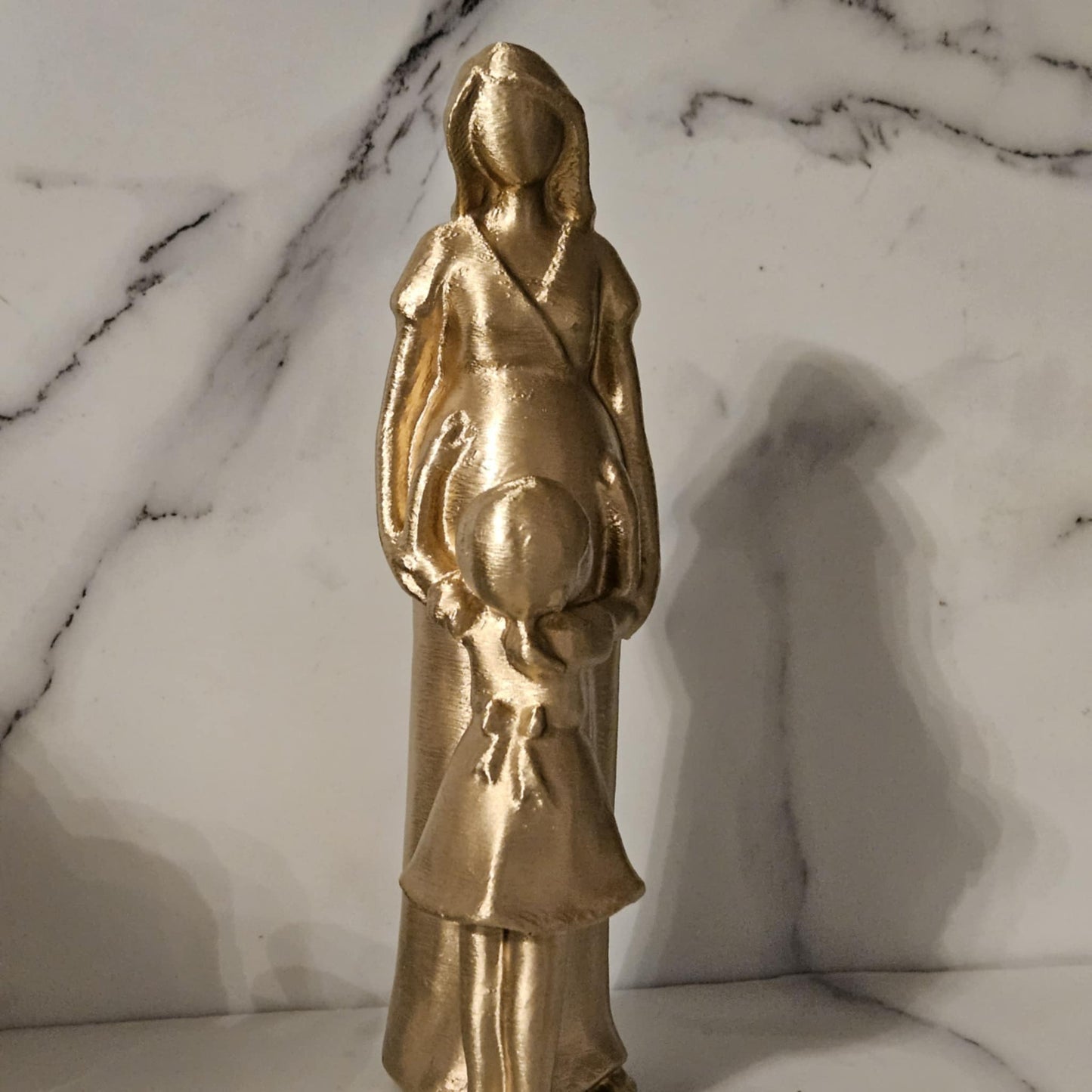 Macierzyństwo Sculpture