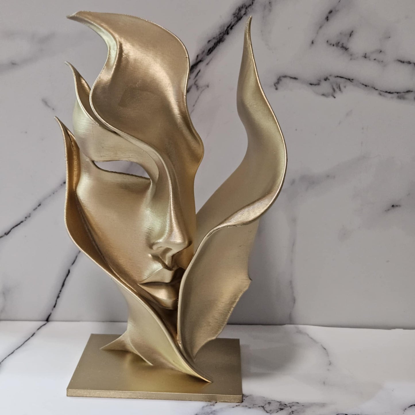 Maska Wiatru sculpture